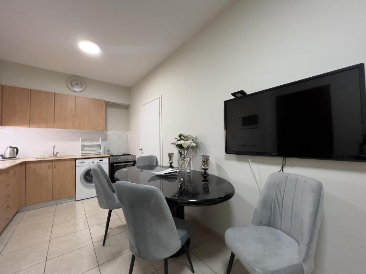 Isralux Apartments 巴特亚姆 外观 照片